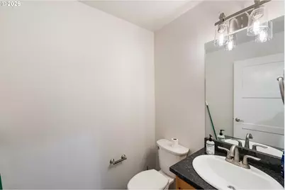 752 Madison St, Coos Bay, OR 97420 - Photo 34