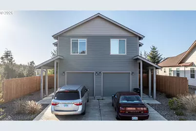 752 Madison St, Coos Bay, OR 97420 - Photo 18