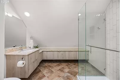 3115 SW Bennington Dr, Portland, OR 97205 - Photo 26