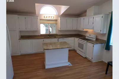 1770 18th Ct, Florence, OR 97439 - Photo 12