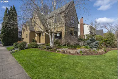 3217 NE Brazee St, Portland, OR 97212 - Photo 2