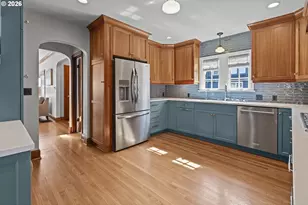 3217 NE Brazee St, Portland, OR 97212 - Photo 14