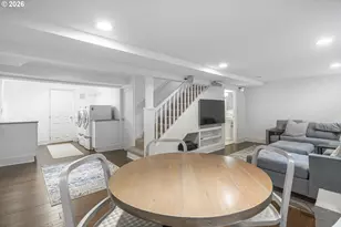 3217 NE Brazee St, Portland, OR 97212 - Photo 38