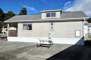 16219 Lower Harbor Rd, Brookings, OR 97415 - Photo 4