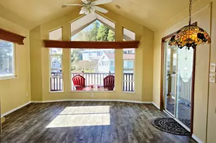 16219 Lower Harbor Rd, Brookings, OR 97415 - Photo 14