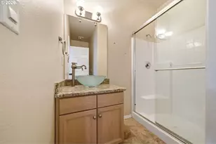 12404 NW 47th Ave, Vancouver, WA 98685 - Photo 16