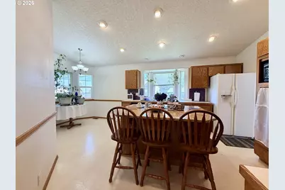 1590 SW Riverhill Dr, Hermiston, OR 97838 - Photo 14