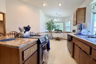 1590 SW Riverhill Dr, Hermiston, OR 97838 - Photo 16