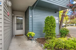 198 N Hayden Bay Dr, Portland, OR 97217 - Photo 6