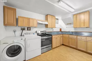 2705 NW Pettygrove St, Portland, OR 97210 - Photo 32