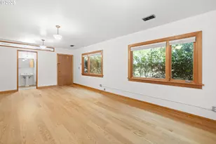 2705 NW Pettygrove St, Portland, OR 97210 - Photo 28