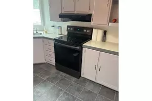 1400 Candlelight Dr, Eugene, OR 97402 - Photo 8
