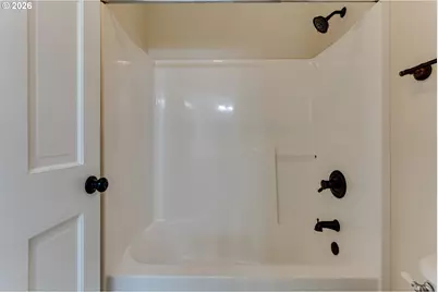 3417 Videra Dr, Eugene, OR 97405 - Photo 18