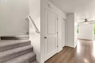 519 NE 2nd St, Battle Ground, WA 98604 - Photo 2