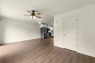 519 NE 2nd St, Battle Ground, WA 98604 - Photo 12