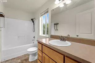 519 NE 2nd St, Battle Ground, WA 98604 - Photo 16