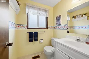 20350 SW Madeline Pl, Beaverton, OR 97078 - Photo 22