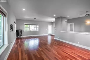 278 Rockridge Ct, Eugene, OR 97405 - Photo 4