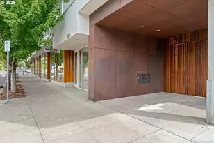 2530 SE 26th Ave, Portland, OR 97202 - Photo 2