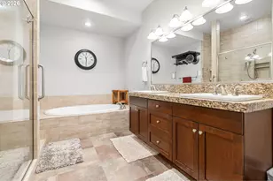 707 N Hayden Island Dr, Portland, OR 97217 - Photo 16