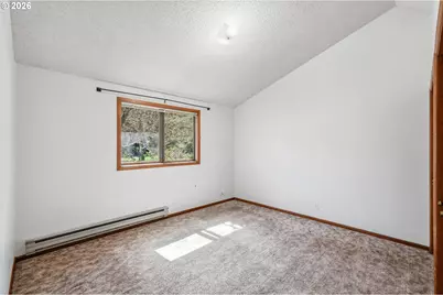 4411 Dillard Rd, Eugene, OR 97405 - Photo 24