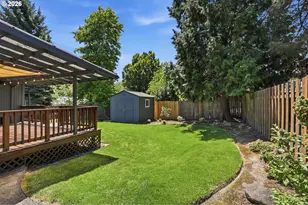 19654 SW Murphy St, Beaverton, OR 97078 - Photo 32