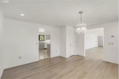 1386 Arcadia Dr, Roseburg, OR 97470 - Photo 12