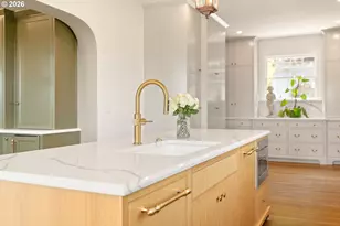 1442 SW Vista Ave, Portland, OR 97201 - Photo 6