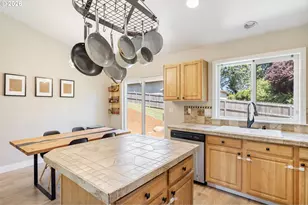 652 Sitka Deer Ct NW, Salem, OR 97306 - Photo 10