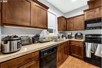 308 NE Newhouse Rd, Vancouver, WA 98663 - Photo 8