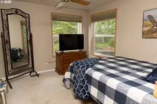 327 Southridge Dr, Florence, OR 97439 - Photo 32