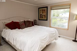 327 Southridge Dr, Florence, OR 97439 - Photo 30