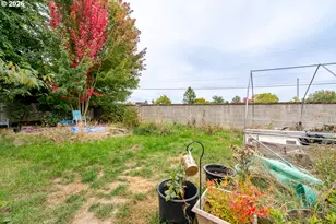 2151 Three Lakes Rd, Albany, OR 97322 - Photo 20