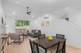 2250 NE 207th Pl, Fairview, OR 97024 - Photo 8