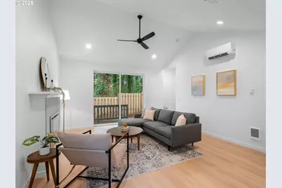 2250 NE 207th Pl, Fairview, OR 97024 - Photo 16