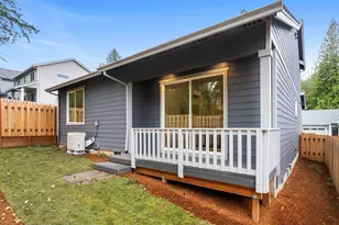 2250 NE 207th Pl, Fairview, OR 97024 - Photo 30