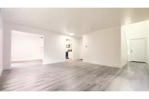 1940 SE 143rd Ave, Portland, OR 97233 - Photo 30