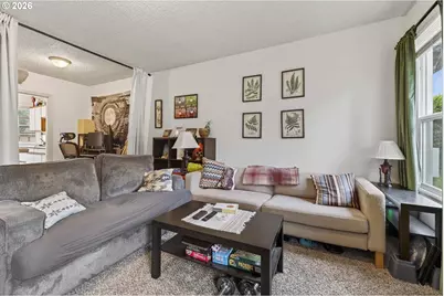 4501 N Montana Ave, Portland, OR 97217 - Photo 8
