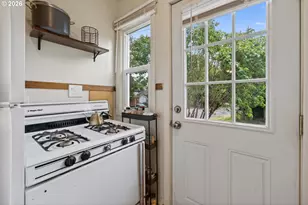 4501 N Montana Ave, Portland, OR 97217 - Photo 10