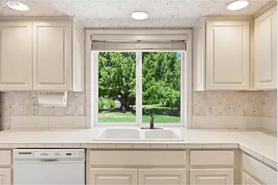 732 Castle Pines Dr N, Keizer, OR 97303 - Photo 14