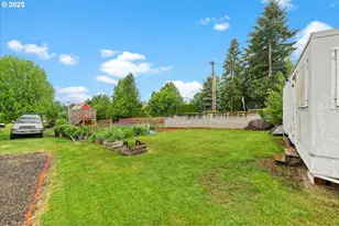 14881 NW Highcroft Ct, Portland, OR 97229 - Photo 6