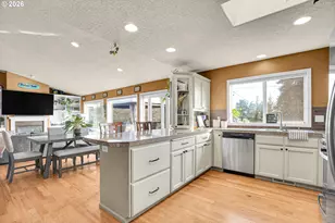 996 Parkway Dr, Salem, OR 97304 - Photo 18