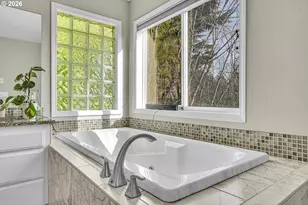 996 Parkway Dr, Salem, OR 97304 - Photo 32