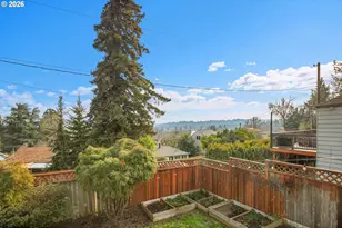 996 Parkway Dr, Salem, OR 97304 - Photo 44