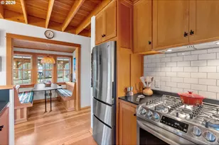 32 Hamilton Ave, Underwood, WA 98651 - Photo 16