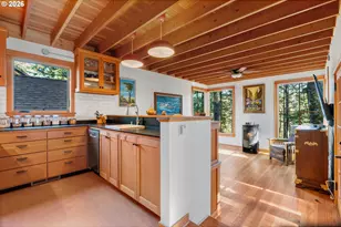 32 Hamilton Ave, Underwood, WA 98651 - Photo 14