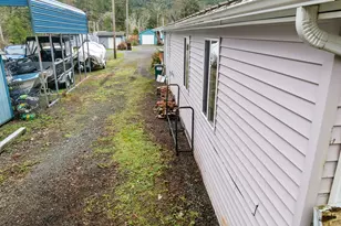 923 S Easy St, Rockaway Beach, OR 97136 - Photo 16