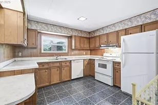 21945 S Lower Highland Rd, Beavercreek, OR 97004 - Photo 18