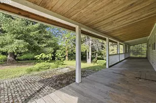 21945 S Lower Highland Rd, Beavercreek, OR 97004 - Photo 16