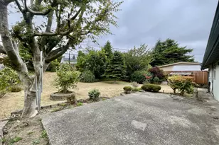 1840 Ocean Blvd, Coos Bay, OR 97420 - Photo 36